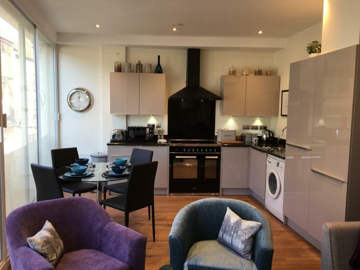 Star Tree Apartment York Ngoại thất bức ảnh